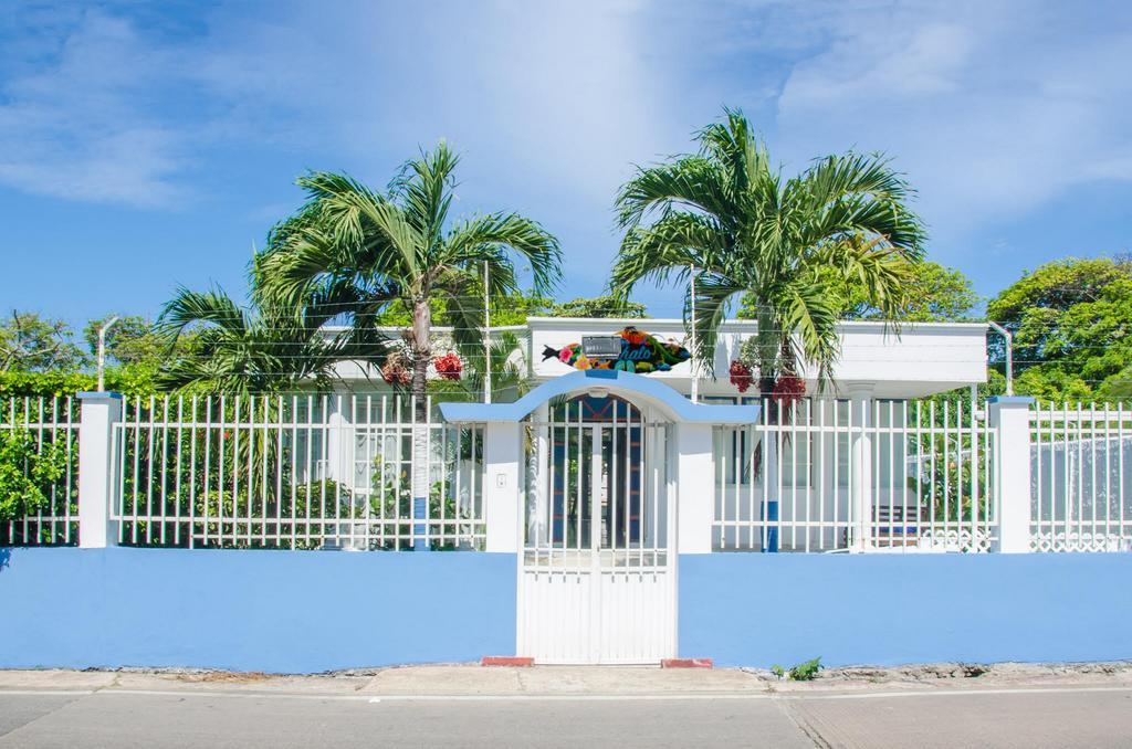 Mahalo House B&B - Tu Casa Hospedaje En San Andres Isla - Exterior foto